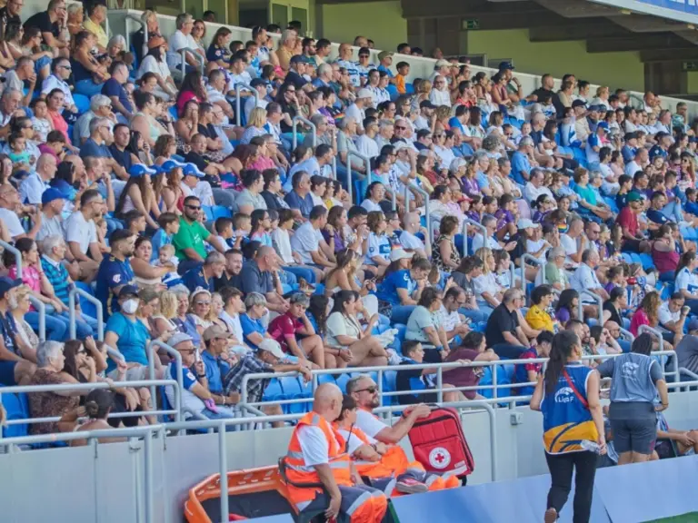 0-0 | La falta de fortuna impide que el Costa Adeje Tenerife sume 3 puntos en su debut en el Heliodoro