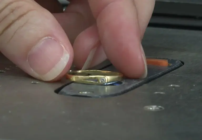 La Universidad de La Laguna ayuda a detectar falsificaciones