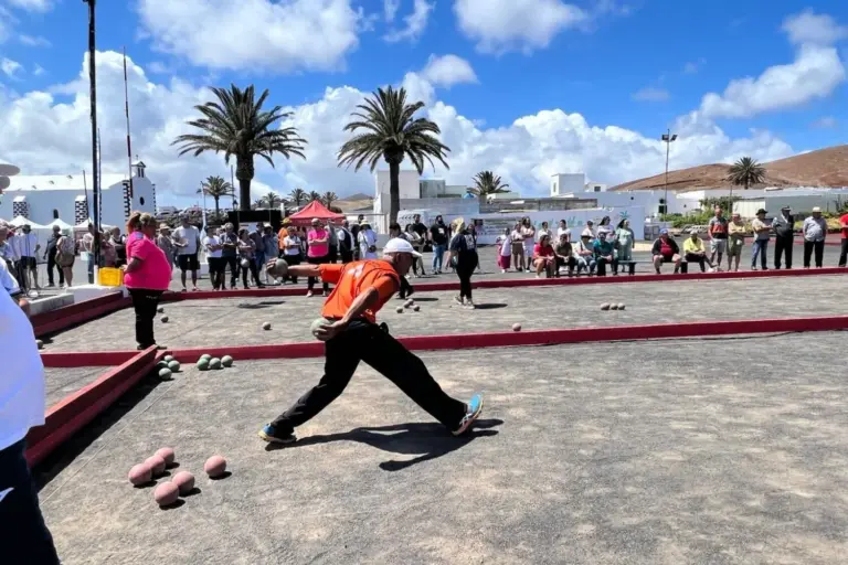 El Campeonato regional de Bola Canaria vuelve este domingo a Televisión Canaria