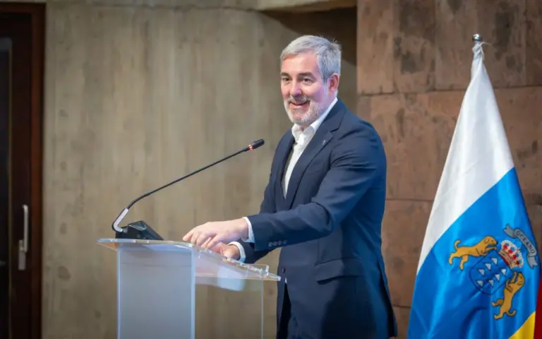 Clavijo cree que un Gobierno PP-Vox sería «dramático» para Canarias