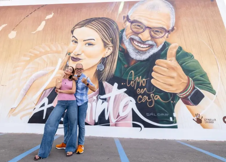 Un gran mural da la bienvenida a la novena temporada de ‘Como en Casa’