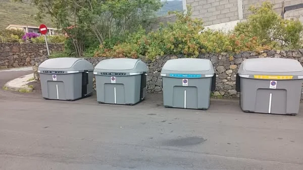 Llamamiento del Cabildo de El Hierro para evitar el depósito incontrolado de enseres