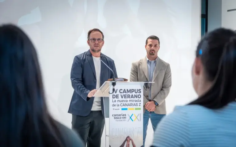 La Fundación Siglo XXI reúne a la Generación Z para debatir sobre el futuro de Canarias