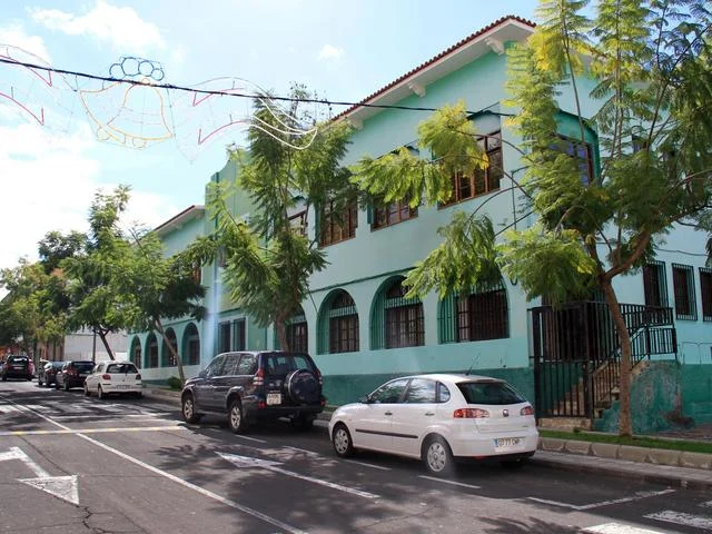 El hombre murió en la Avenida de la Constitución de Guía de Isora, en Tenerife, en un accidente de moto en la tarde de este sábado