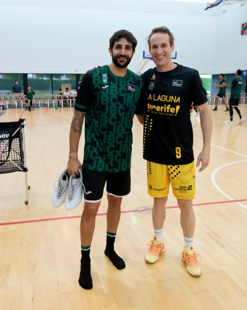 Ricky Rubio y Marcelinho Huertas se encontraron de nuevo en la cancha en este amistoso de pretemporada entre el Joventut Badalona y La Laguna Tenerife / CB Canarias