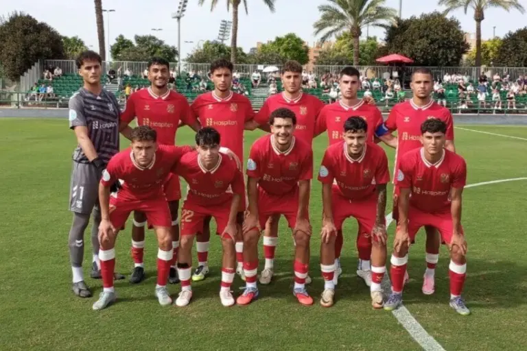 0-2 | El Tenerife B firma un pleno de victorias ante el Elche Ilicitano y mantiene su portería a cero