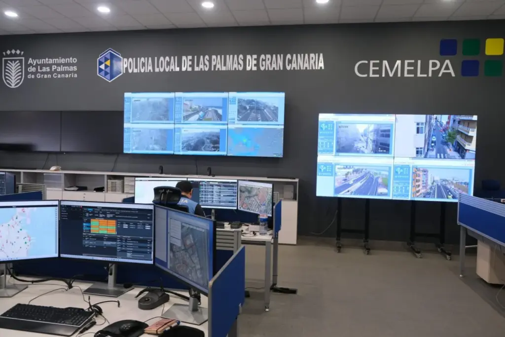 Las Palmas de Gran Canaria pone en marcha un dispositivo especial de tráfico para la Vuelta al Cole 2025-2026