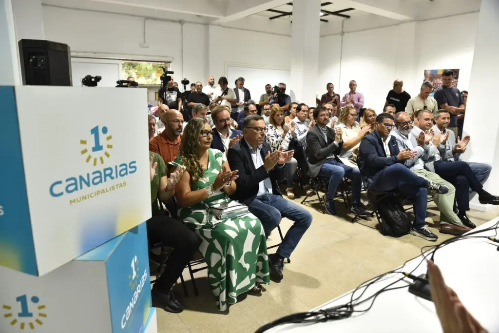 Rueda de prensa de la incorporación de CIUCA en Municipalistas Primero Canarias