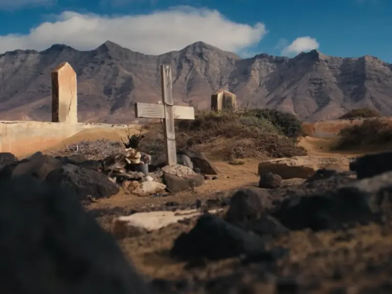 Dos cortos indagan en los secretos de los cementerios de Chipude y Cofete