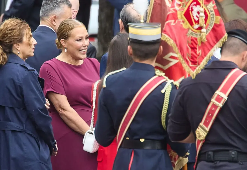 Los actos han contado con la presidencia de numerosas autoridades de todo el país, siendo la presidenta de la Cámara canaria la única representante del archipiélago