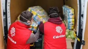 La campaña 'Guagua de las Promesas' recauda más de 25 toneladas de alimentos, batiendo su propio récord
