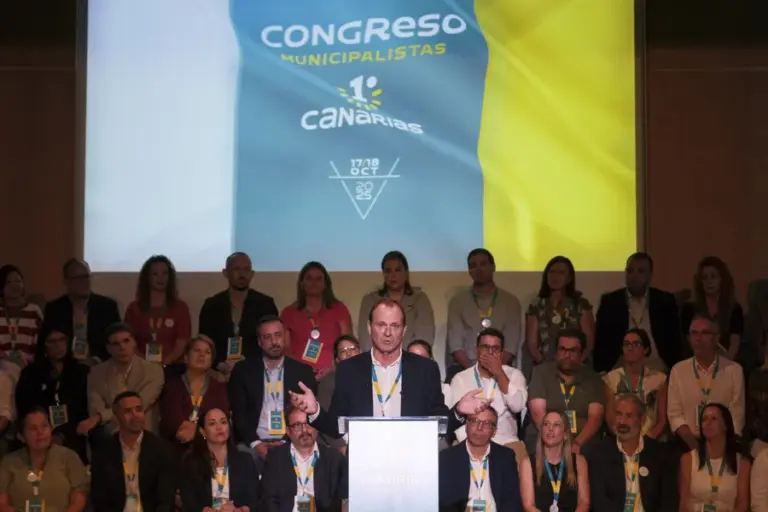 Óscar Hernández asume la presidencia de Municipalistas Primero Canarias