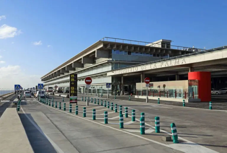 El Cabildo de La Palma pide a Aena ampliar hasta 2030 la exención de tasas aéreas