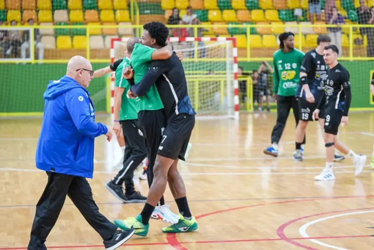 Jornada con contrastes para los equipos canarios de balonmano