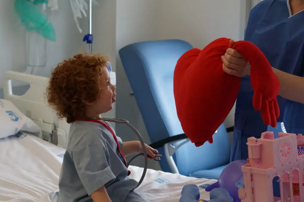 'Pequeñas guerreras' del premio de fotografía FotoEnfermería, organizado por el Colegio General de Enfermería