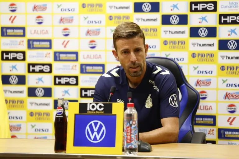 Luis García: «El equipo tiene ganas de dar una alegría a la afición»