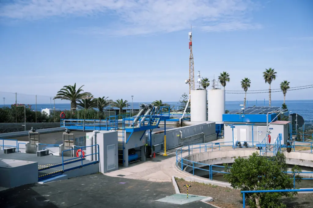 La depuradora de Punta del Hidalgo culmina su modernización para el uso agrícola de agua regenerada