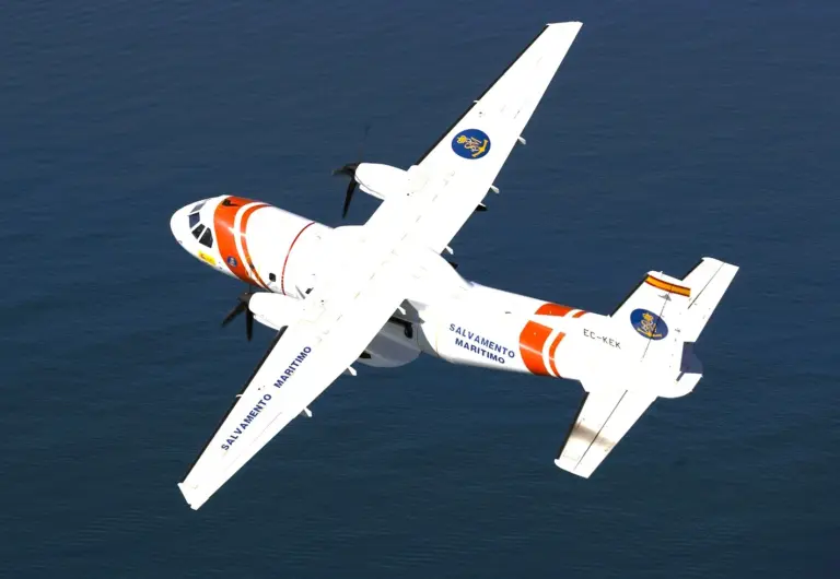 Rescatada una persona en moto de agua en el canal entre Tenerife y La Gomera