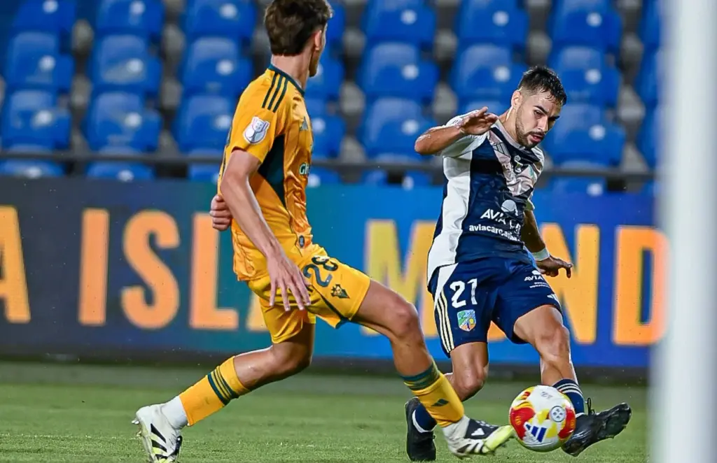 La UD San Fernando cae ante el Albacete Balompié en la Copa