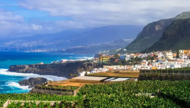 Los vecinos de San Juan de la Rambla se quejan del estado de abandono del municipio