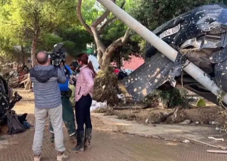 «Era como si hubiese estado en una guerra»| Un equipo de Televisión Canaria recorrió las zonas afectadas por la dana