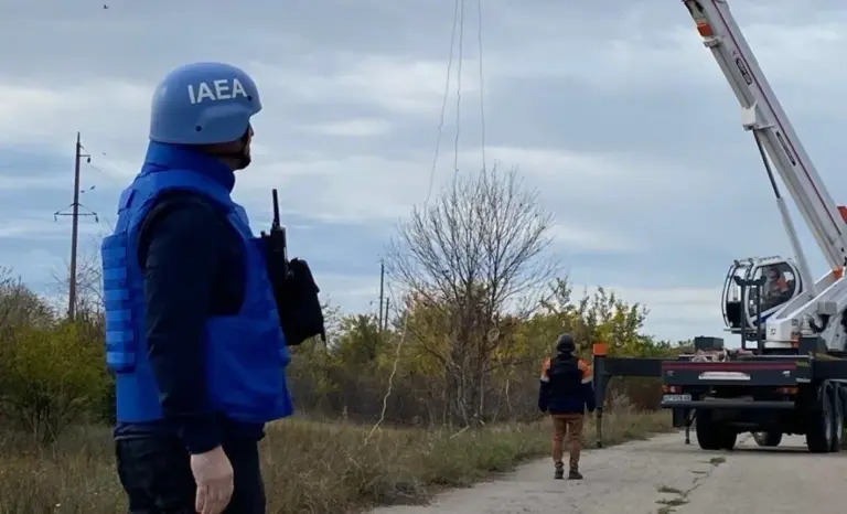 Comienza la reparación del suministro de energía externo de la planta nuclear de Zaporiyia