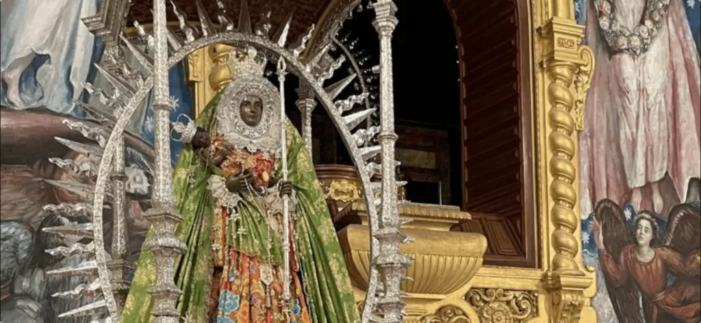 La Virgen de Candelaria iniciará su peregrinación desde la Basílica de Candelaria a Santa Cruz de Tenerife este sábado 11 de octubre / RTVC