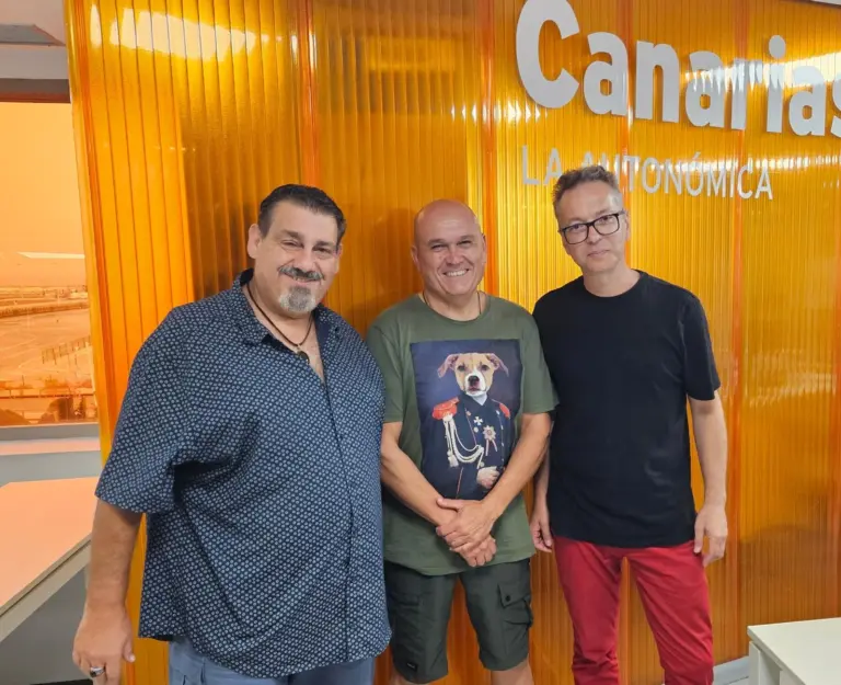 El vínculo entre sesgos cognitivos, ayahuasca y el cine conspiranoico, en ‘Crónicas de San Borondón’