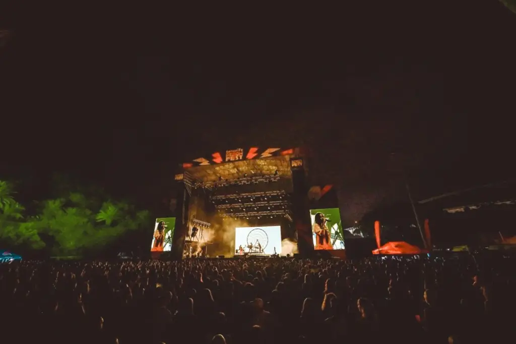 Más de 8.000 personas disfrutaron del pop, rock e indie español en el Tenerife Peñón Fest 2025