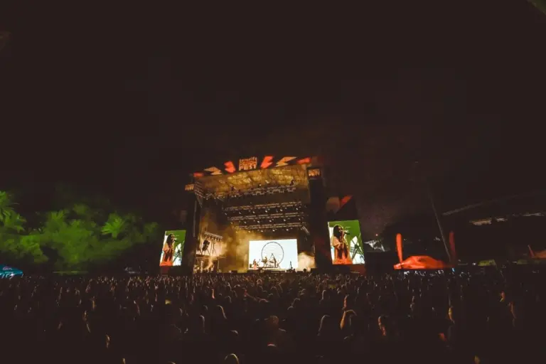Más de 8.000 personas disfrutaron del pop, rock e indie español en el Tenerife Peñón Fest 2025