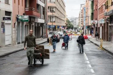 Los taxis podrán acceder a la zona peatonal de La Laguna para dar servicio a mayores