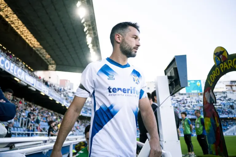 Aitor Sanz es el segundo jugador con más partidos del CD Tenerife
