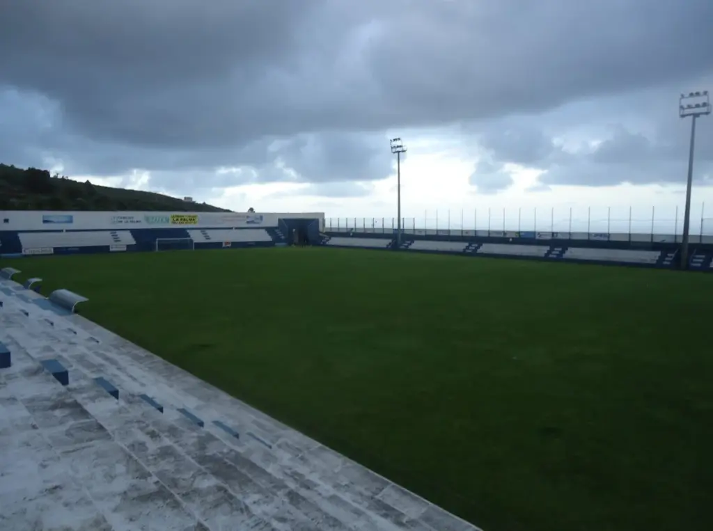 El estadio del Tenisca, Virgen de las Nieves