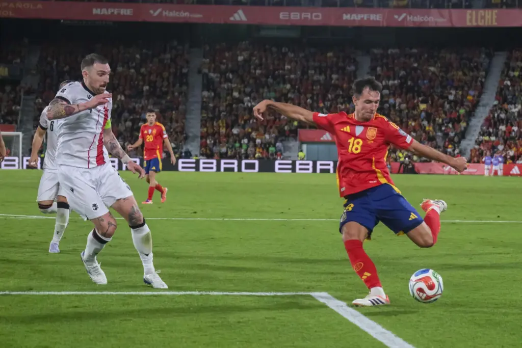 La selección española hace pleno de victorias en los tres partidos de fase de clasificación para el Mundial 2026 