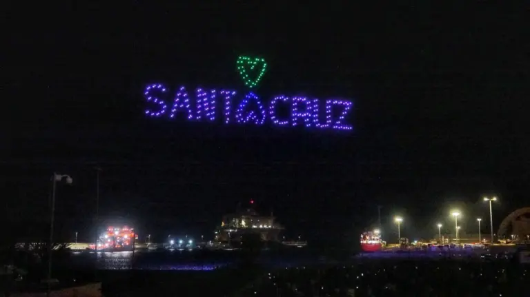 Un espectáculo de 300 drones para inaugurar Plenilunio