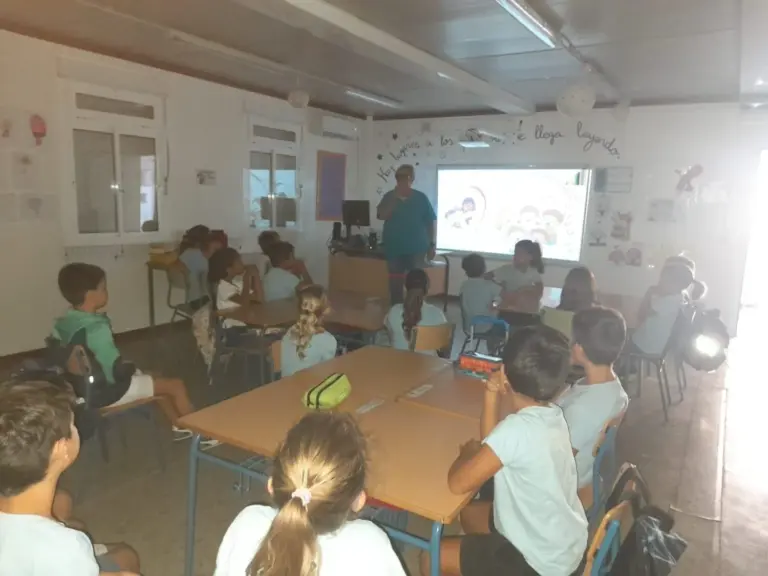 El Colegio de Enfermería de Las Palmas lleva a los centros educativos la importancia de la lactancia materna