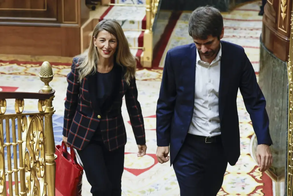 El Gobierno debate con sindicatos y la patronal la reforma integral del despido