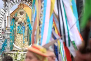 La Virgen de Candelaria regresa a casa