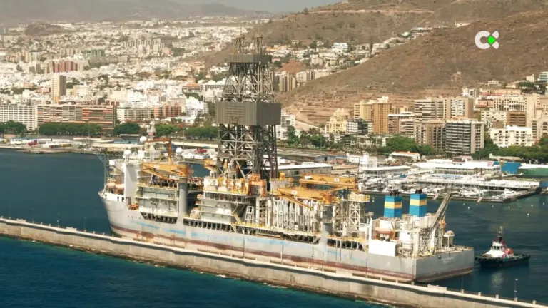 Un buque en Santa Cruz de Tenerife se transformará en un espacio habitacional de apoyo