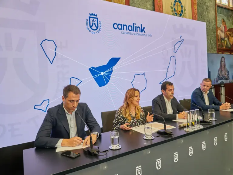 Canalink invertirá 70 millones de euros en mejorar la conectividad de Canarias