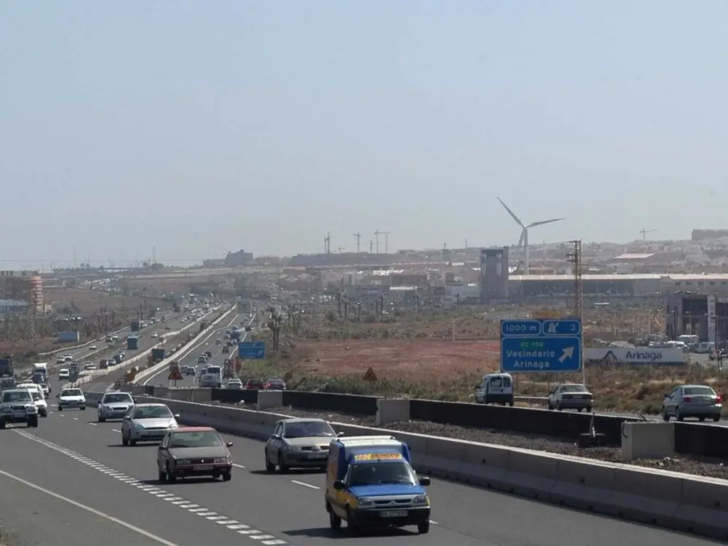 Los fallecimientos en las carreteras interurbanas de Canarias aumentan un 40%