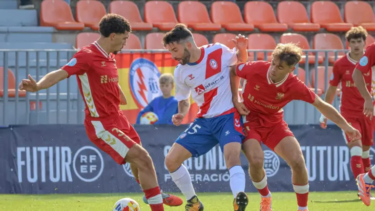 2-1 | El Tenerife B cede ante el Rayo Majadahonda tras adelantarse