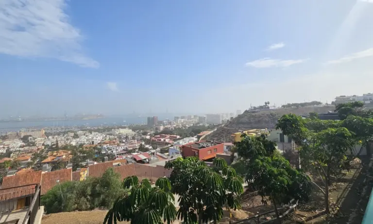 Tiempo cálido y seco para la Semana Santa, pero con mal estado del mar