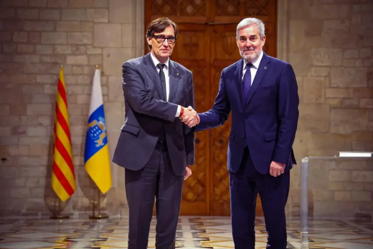 Canarias y Cataluña sellan una declaración conjunta en retos compartidos