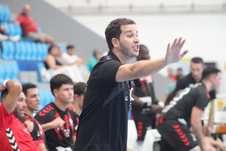 David Betancort dimite como entrenador del Balonmano Lanzarote Ciudad de Arrecife