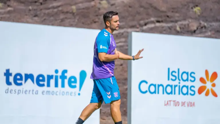 El Costa Adeje Tenerife visita al Madrid CFF