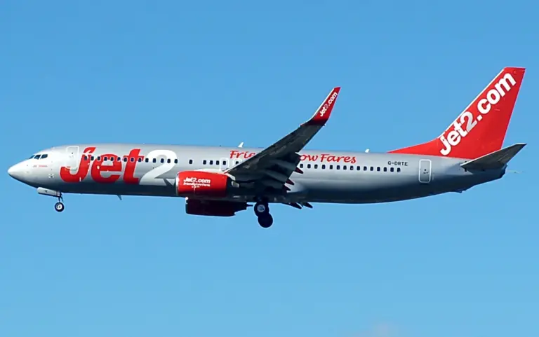 Jet2 abrirá nueva base en Londres-Gatwick que conectará cuatro destinos en Canarias