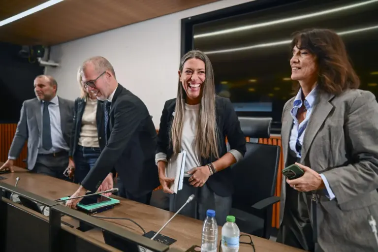 Junts bloquea la legislatura y anuncia enmiendas a todas las leyes del Gobierno