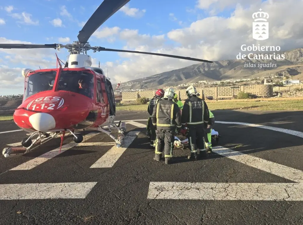 Un parapentista en estado grave tras caer en una zona de difícil acceso en Tenerife