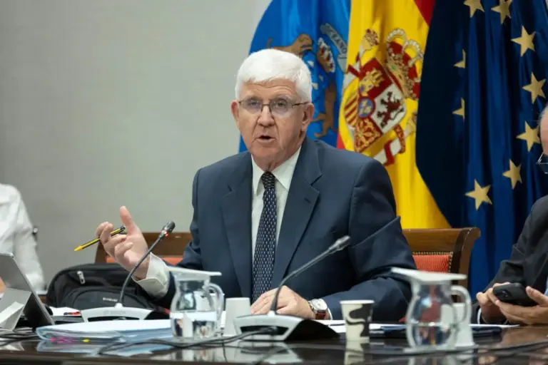 La ULPG y ULL entregan sus cuentas con retraso e incumplimientos a la Audiencia de Cuentas de Canarias